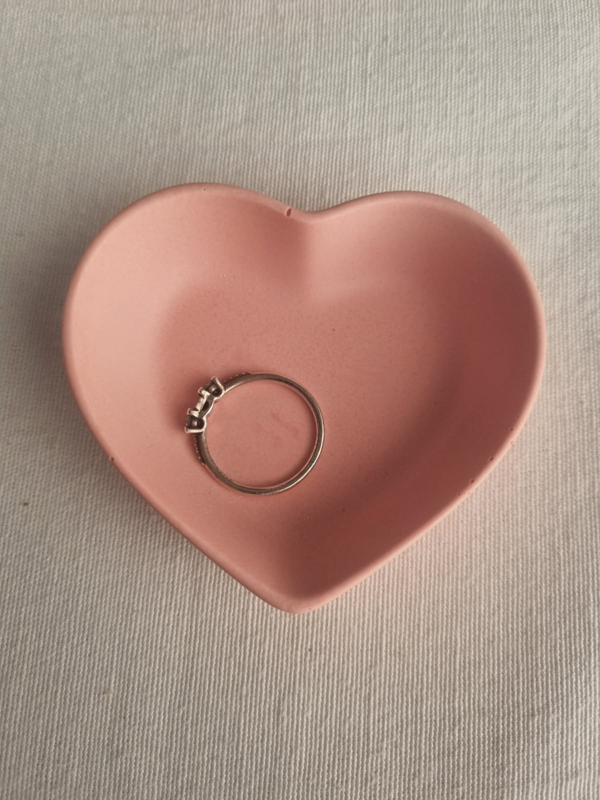 Petite coupelle en forme de coeur