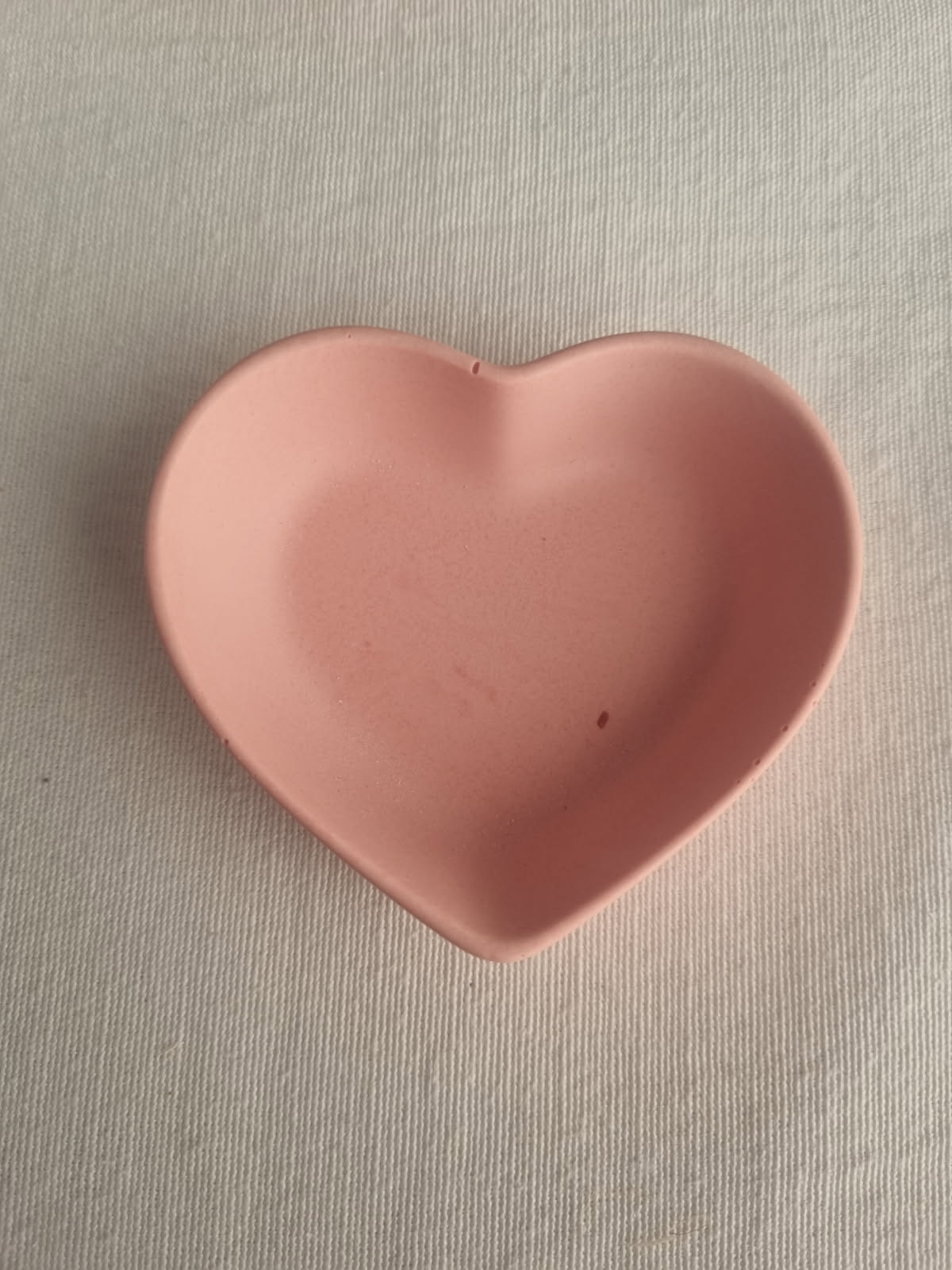 Petite coupelle en forme de coeur